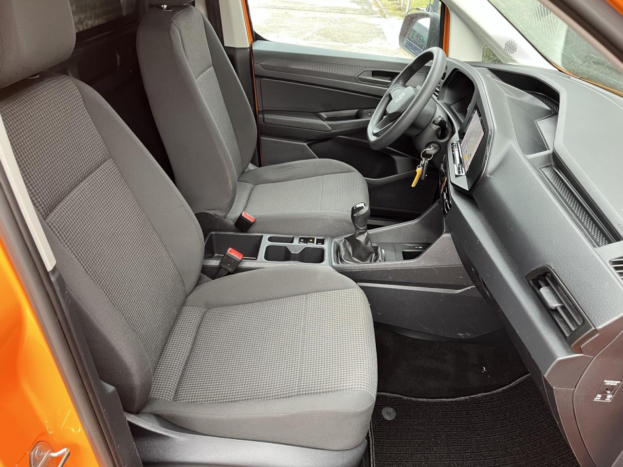 Caddy Maxi Cargo 2,0 TDI (AHK+Klima+Navi+RearView)