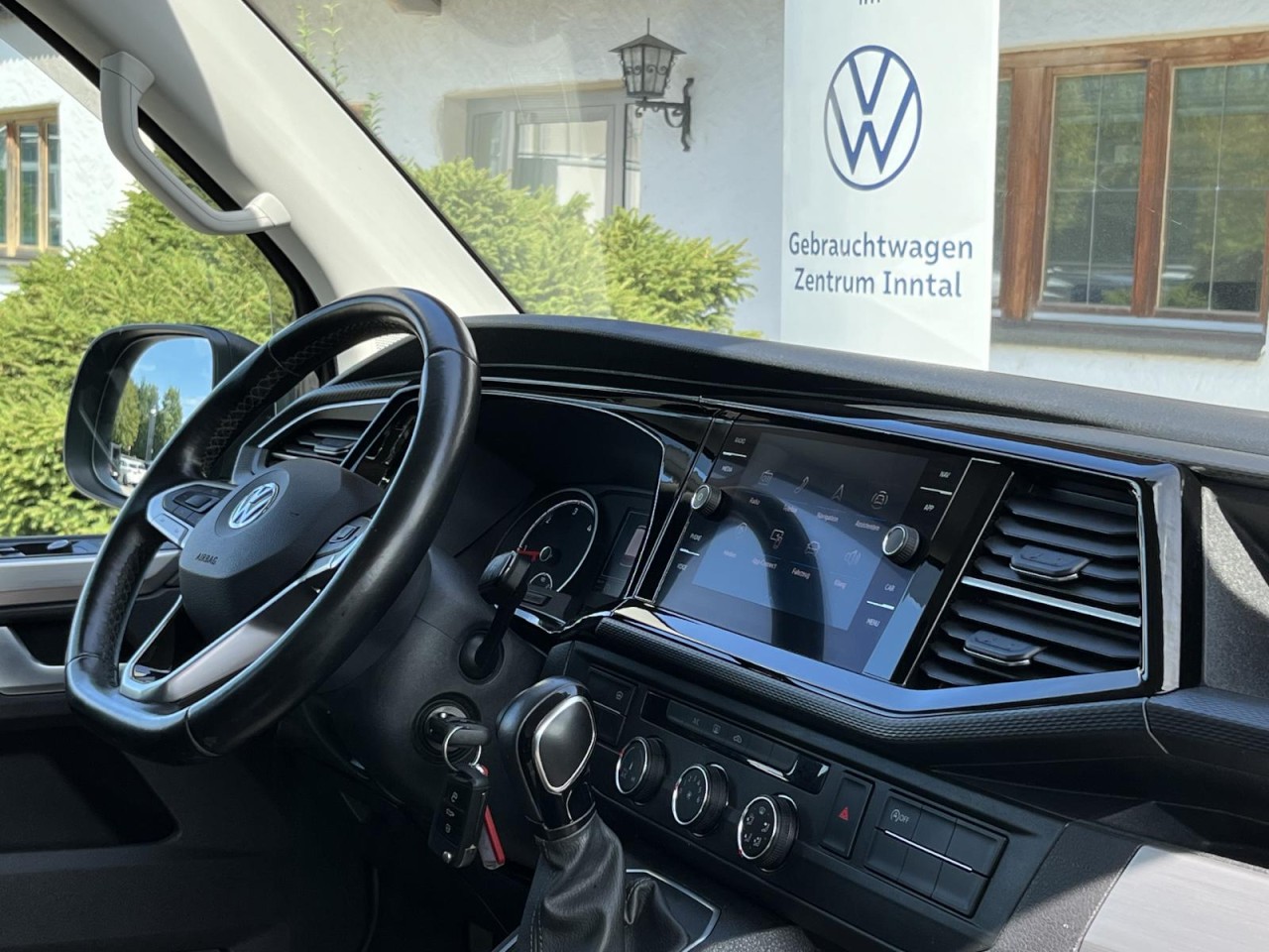 Multivan T6.1 Comfortline 2,0 TDI DSG (Standh.+Navi+RearView)