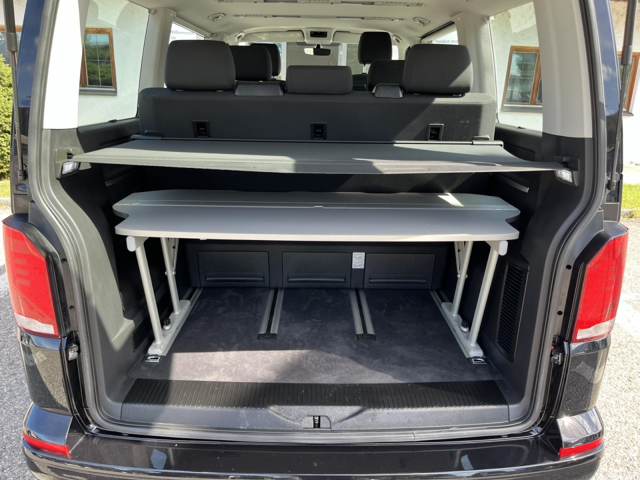Multivan T6.1 Comfortline 2,0 TDI DSG (Standh.+Navi+RearView)