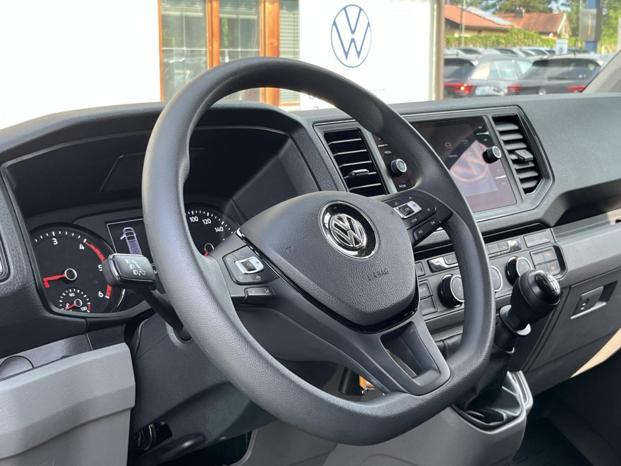 Crafter 35 Kasten MR HD 2,0 TDI (Sitzhzg.+AHK+RearView)