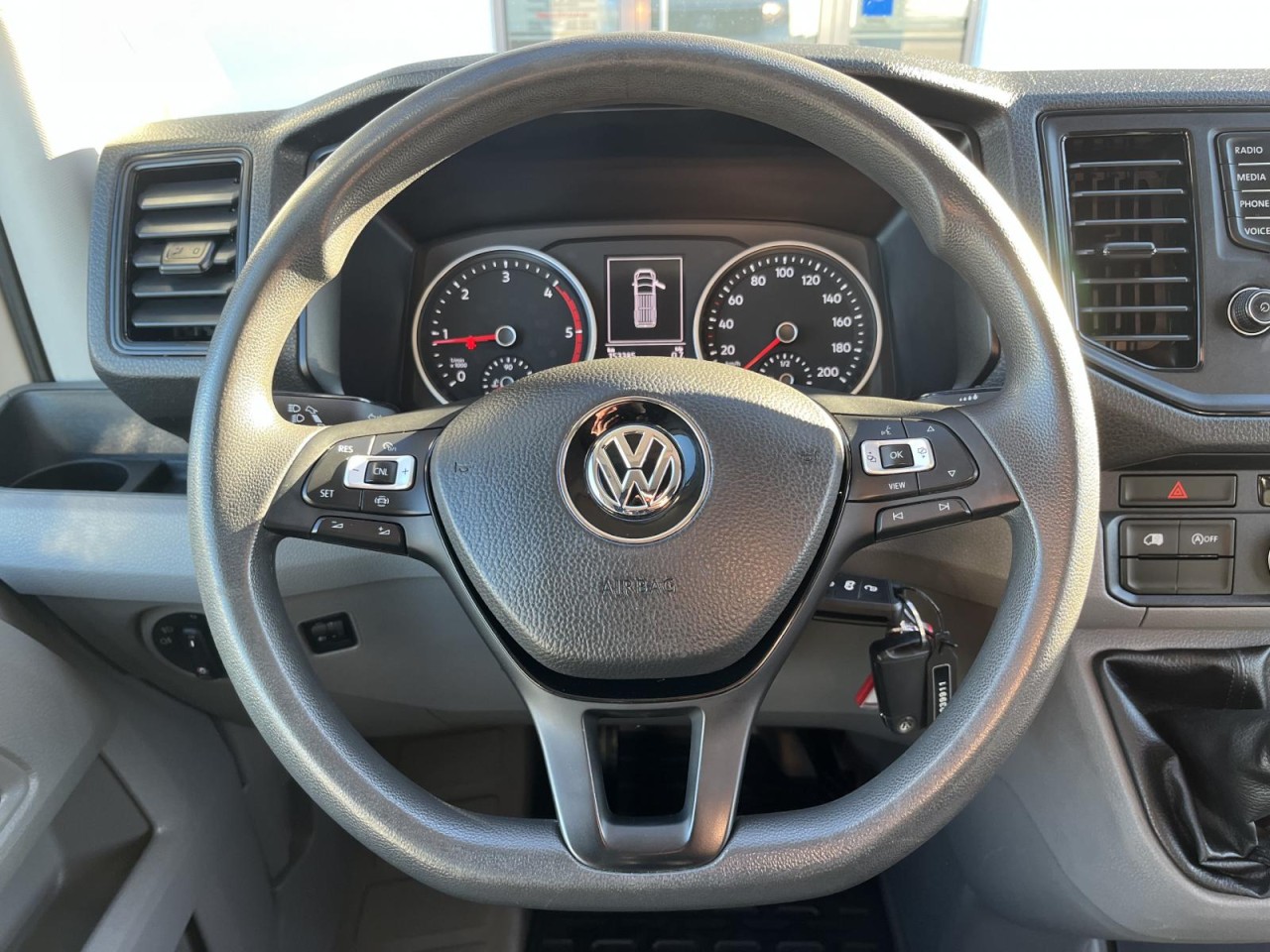 Crafter Crafter MR HD 2,0 TDI (Klima+RearView+Standhzg.)