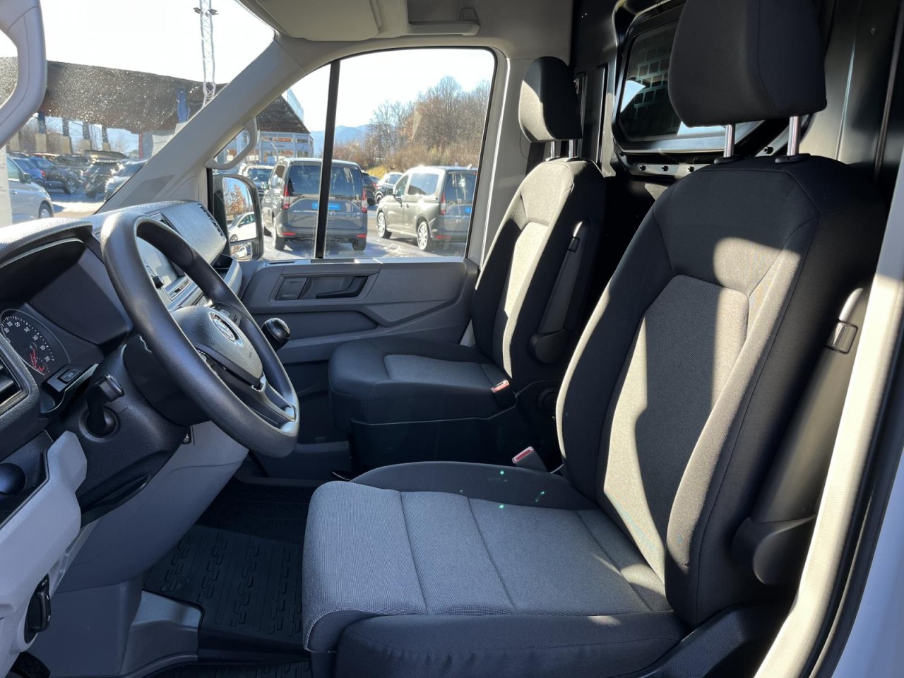 Crafter Crafter MR HD 2,0 TDI (Klima+RearView+Standhzg.)