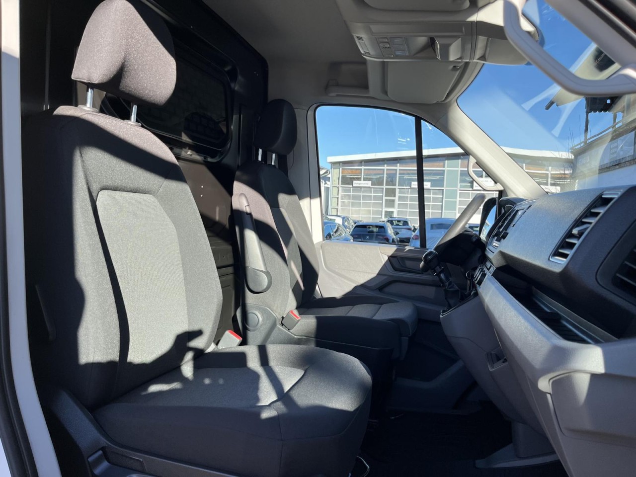 Crafter Crafter MR HD 2,0 TDI (Klima+RearView+Standhzg.)