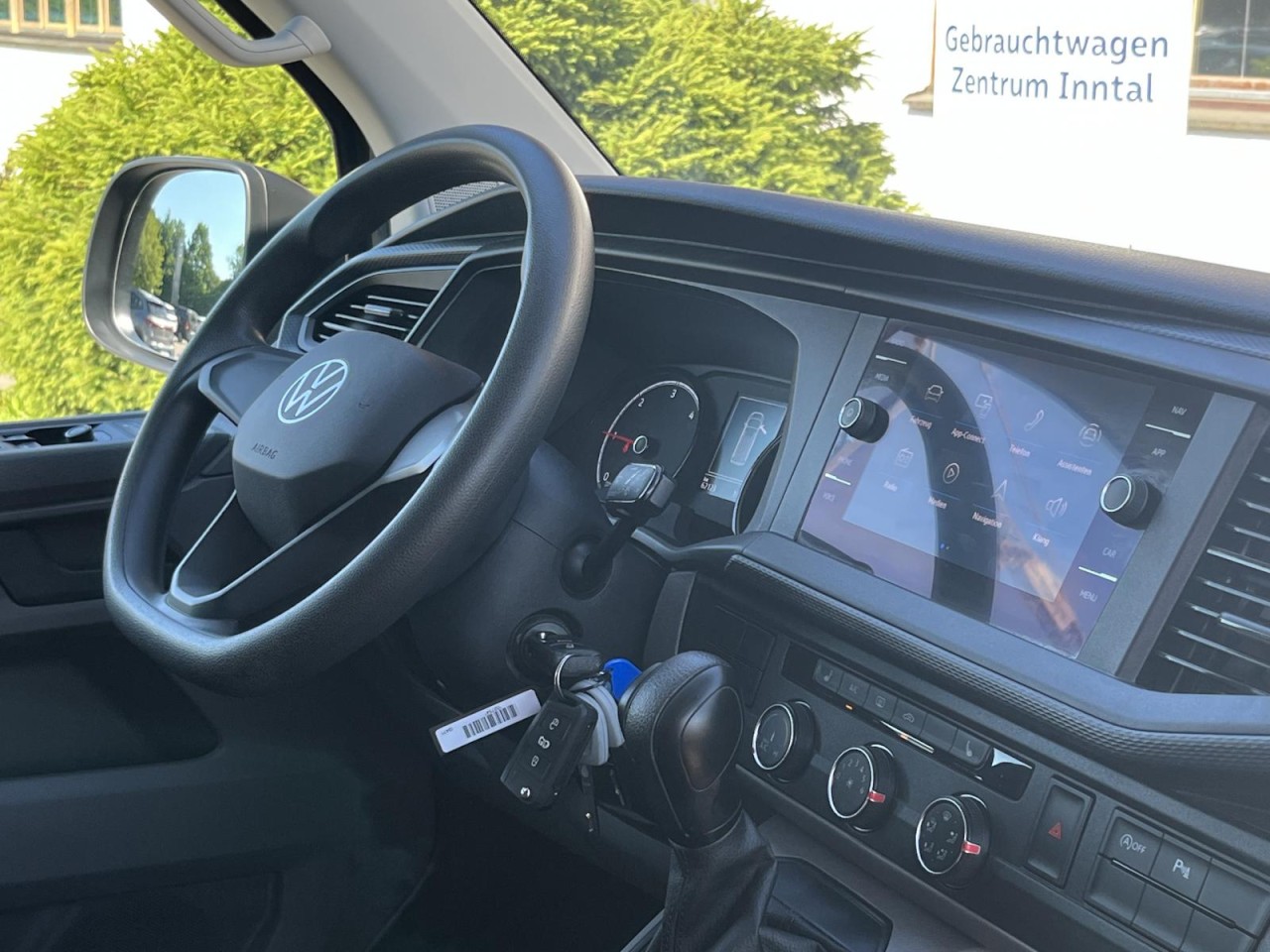 Transporter Kasten T6.1 KR 2,0 TDI DSG (AHK+Navi+Kamera)