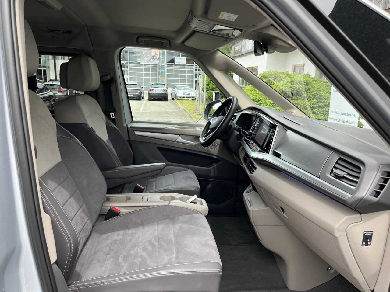 Multivan T7 Life KÜ 2,0 TDI DSG (Matrix+Navi+Standhzg.)