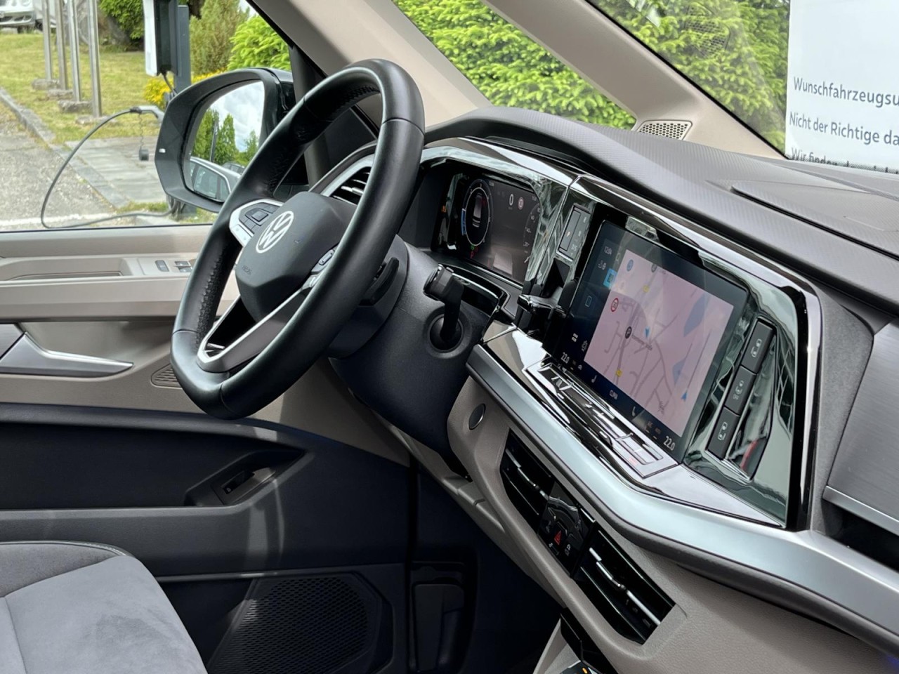 Multivan T7 Life KÜ 2,0 TDI DSG (Matrix+Navi+Standhzg.)