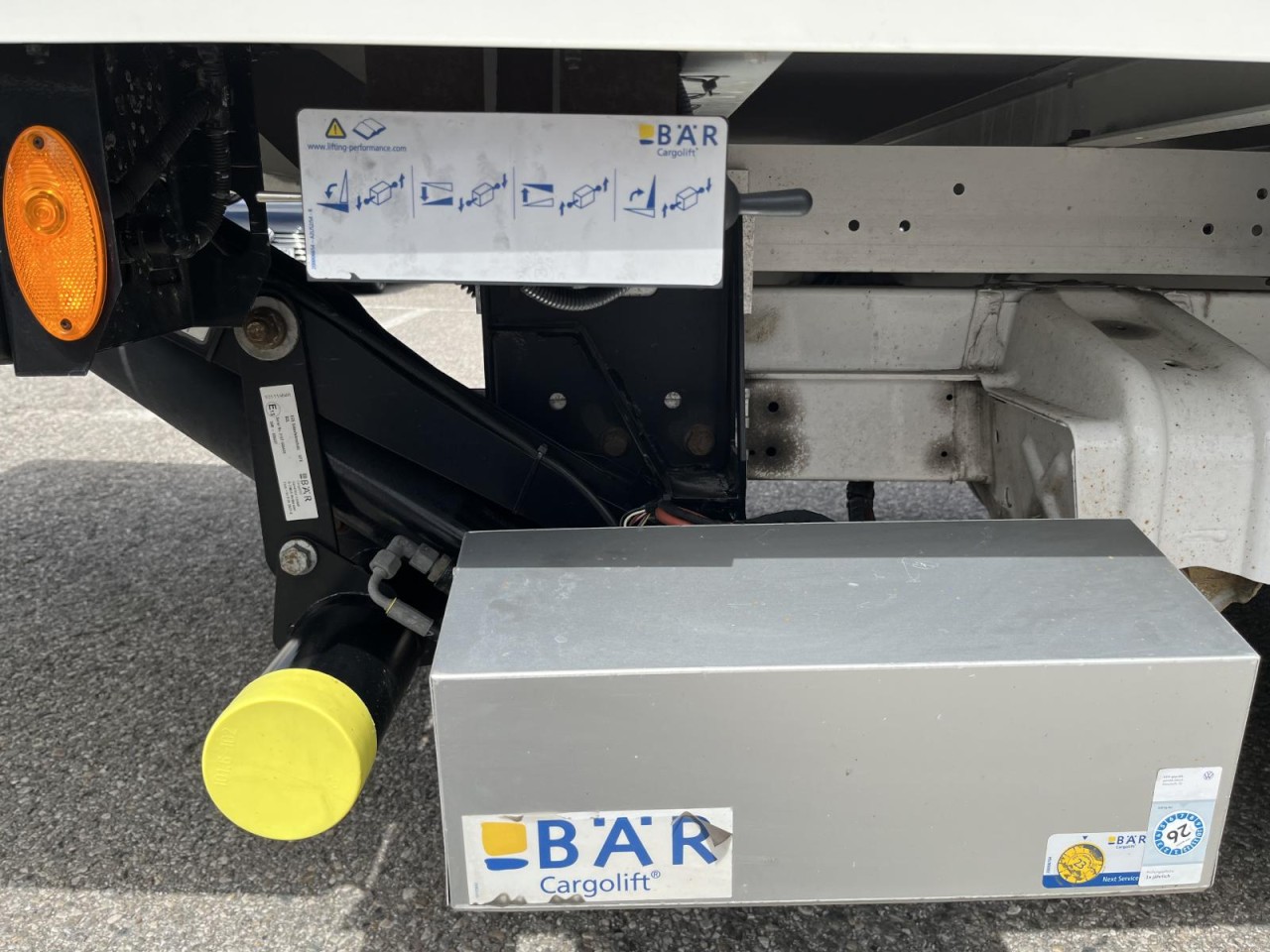 Crafter EK MR Kofferaufbau LBW 2,0 TDI DSG (Klima,Navi,Kamera,)