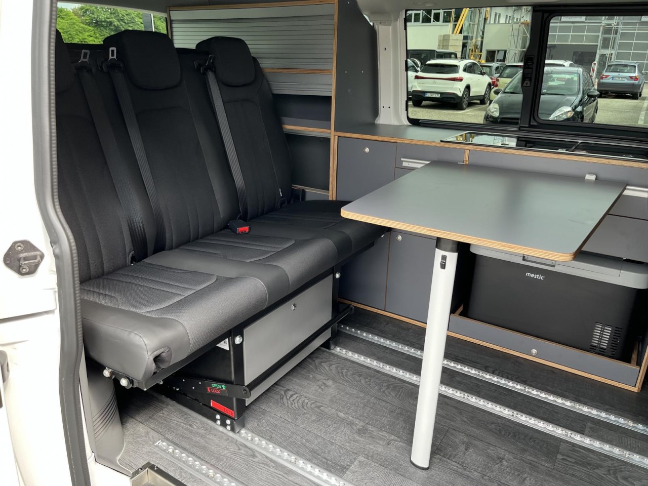 Transporter Kombi T6.1 AMF SmartTourer 2,0 TDI DSG (Küche+Aufstelldach)