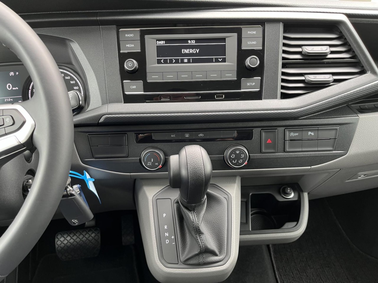 Transporter Kombi T6.1 AMF SmartTourer 2,0 TDI DSG (Küche+Aufstelldach)
