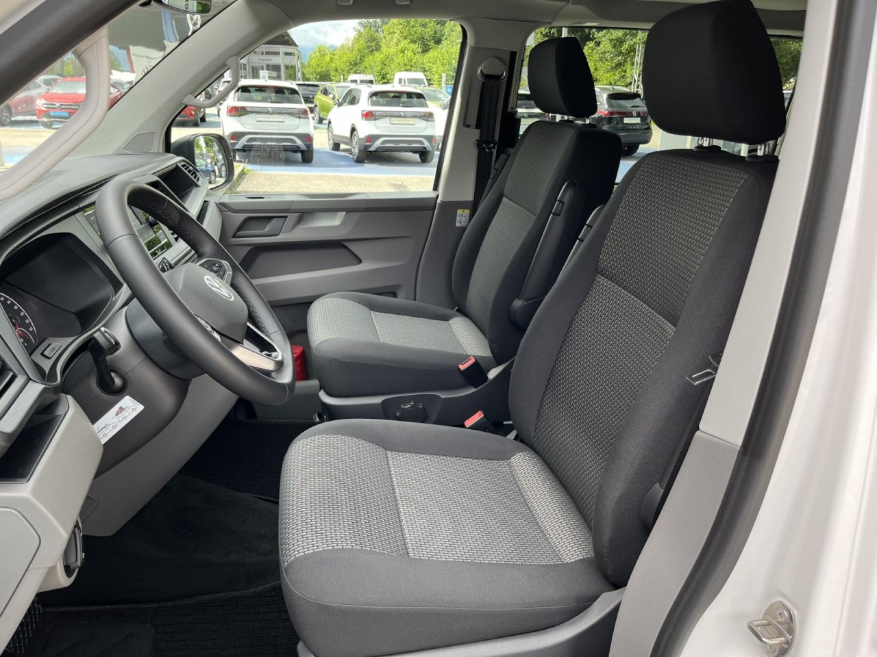 Transporter Kombi T6.1 AMF SmartTourer 2,0 TDI DSG (Küche+Aufstelldach)