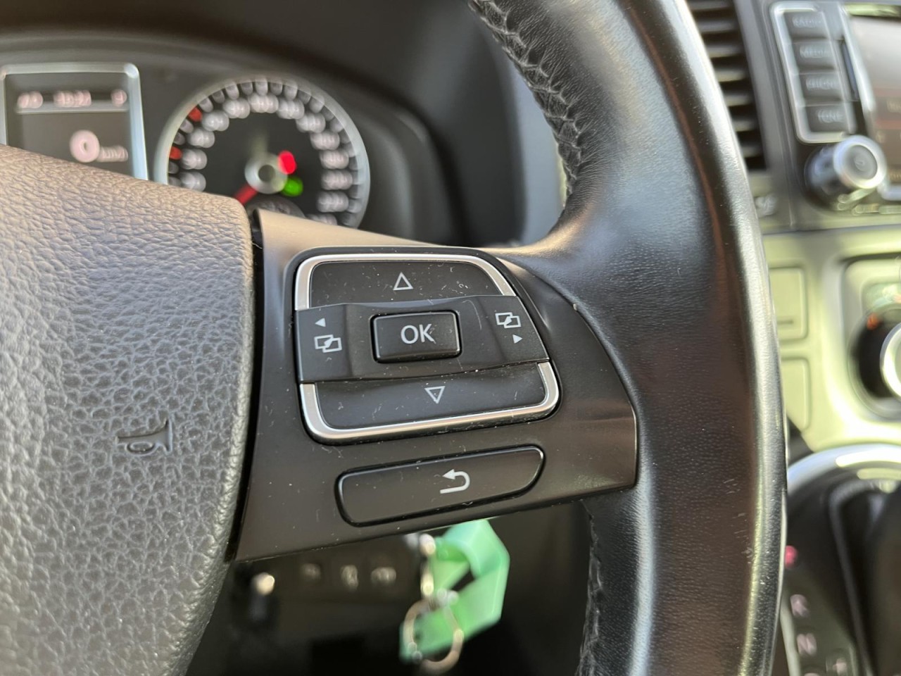 Multivan Highline 2,0 TDI DSG (AHK+Navi) Klima