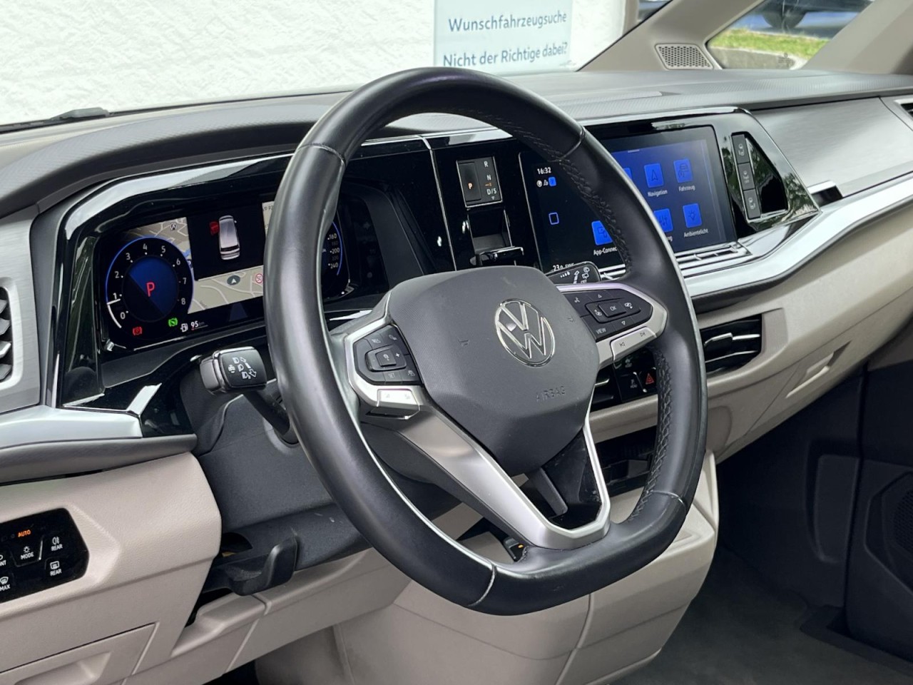 Multivan T7 2,0 TSI DSG Life KÜ (IQ.Light+Sitzhzg.+Pano)