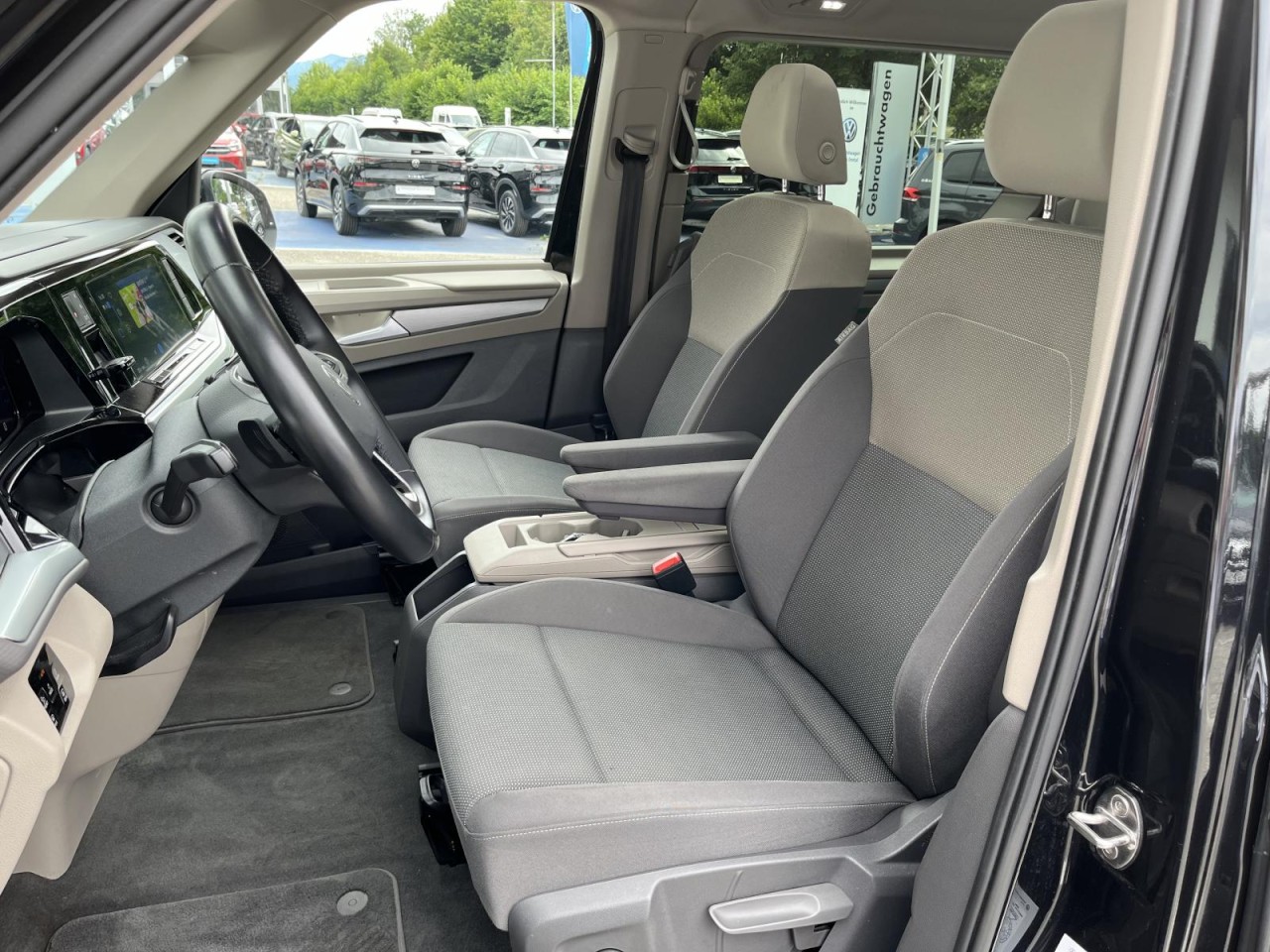 Multivan T7 2,0 TSI DSG Life KÜ (IQ.Light+Sitzhzg.+Pano)