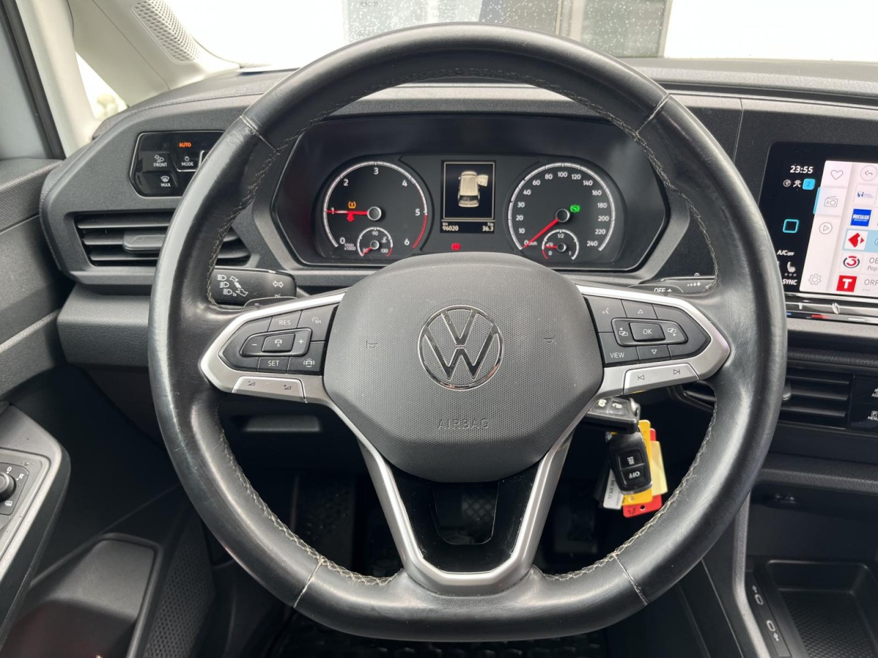 Caddy Maxi Commerce 2.0 TDI Cargo DSG (LED+NAVI+RearView+Standh.)