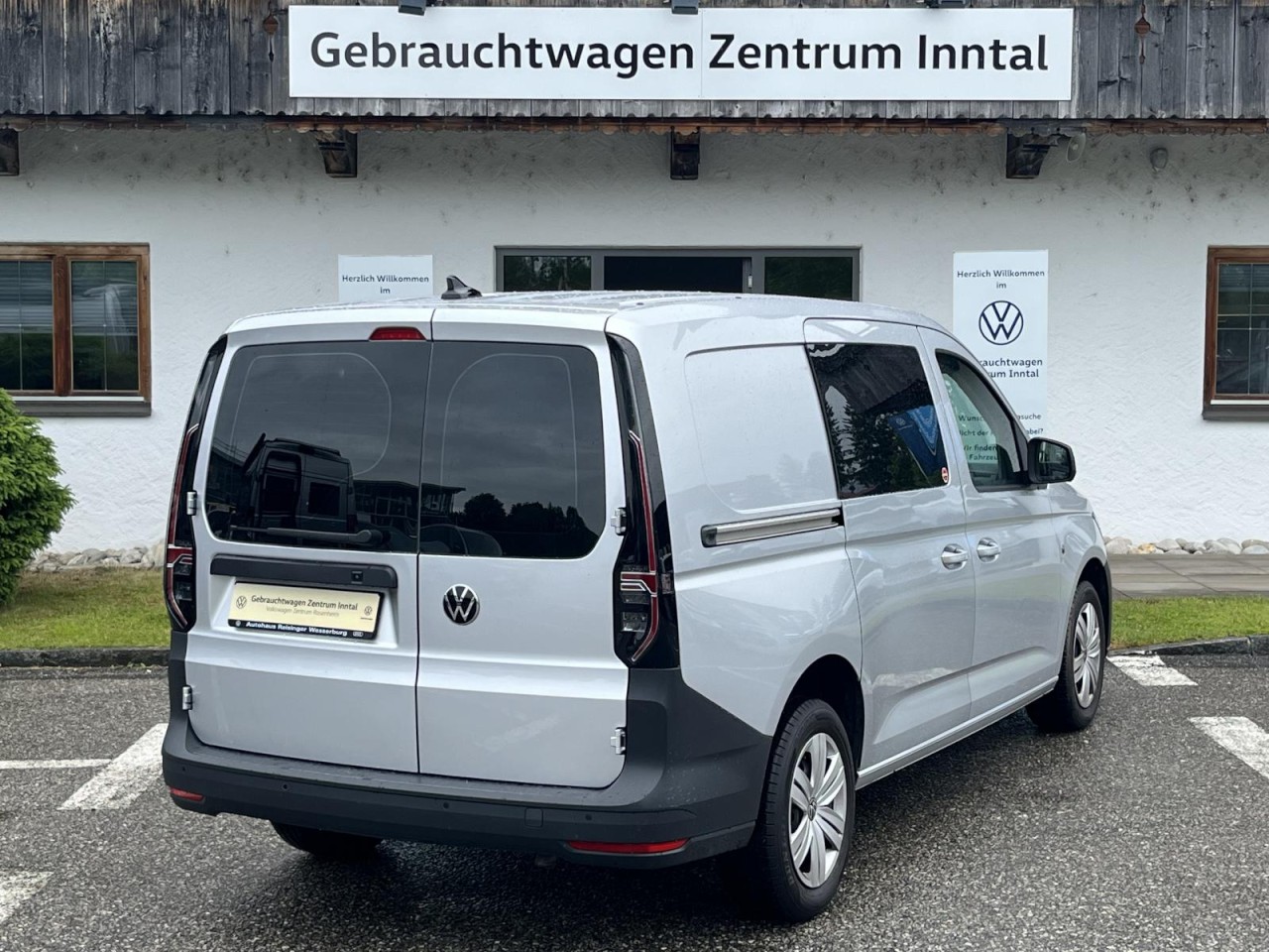 Caddy Maxi Commerce 2.0 TDI Cargo DSG (LED+NAVI+RearView+Standh.)