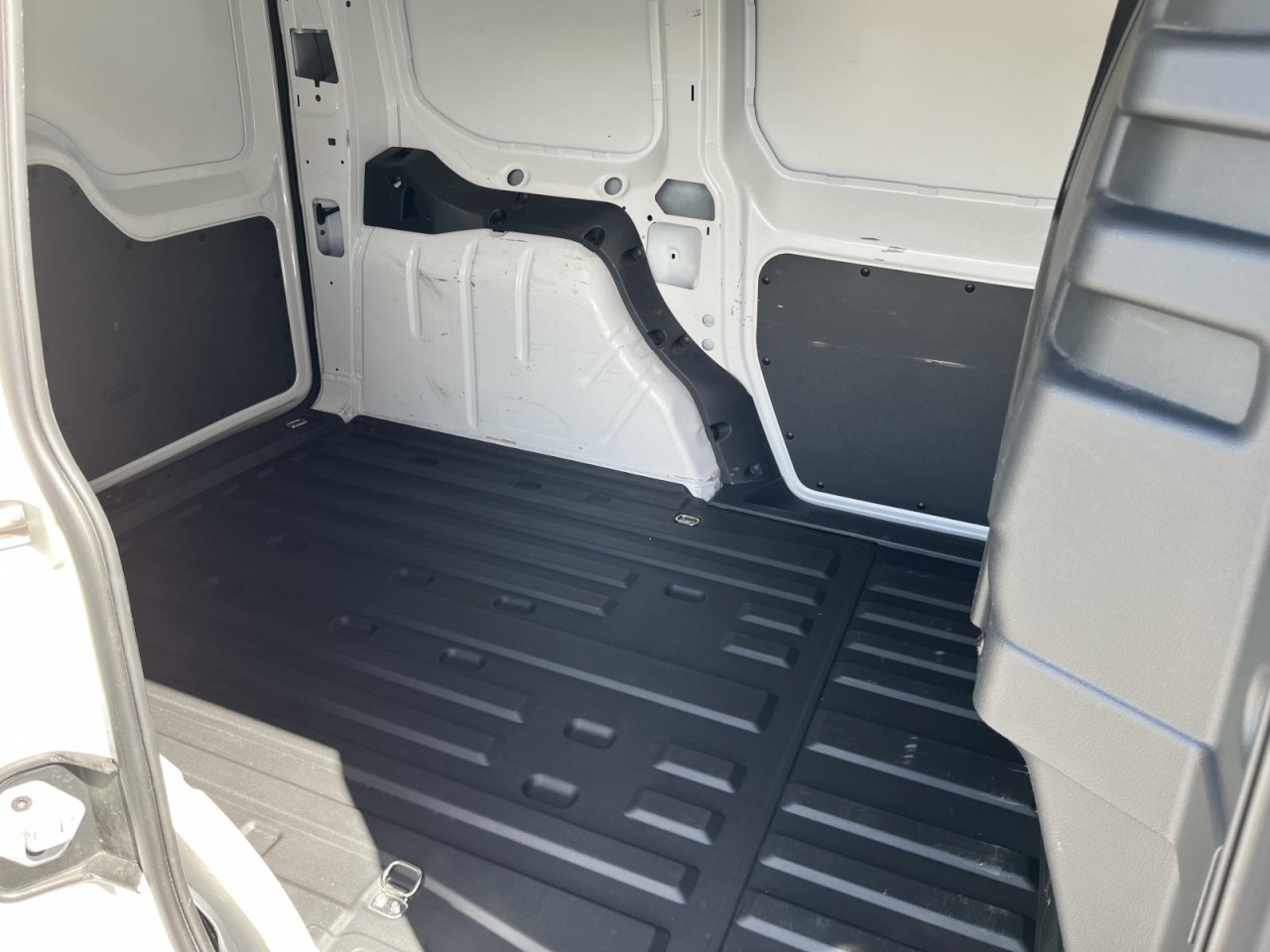 Caddy Cargo KR 2,0 TDI (PDC,Klima,Navi) Klima