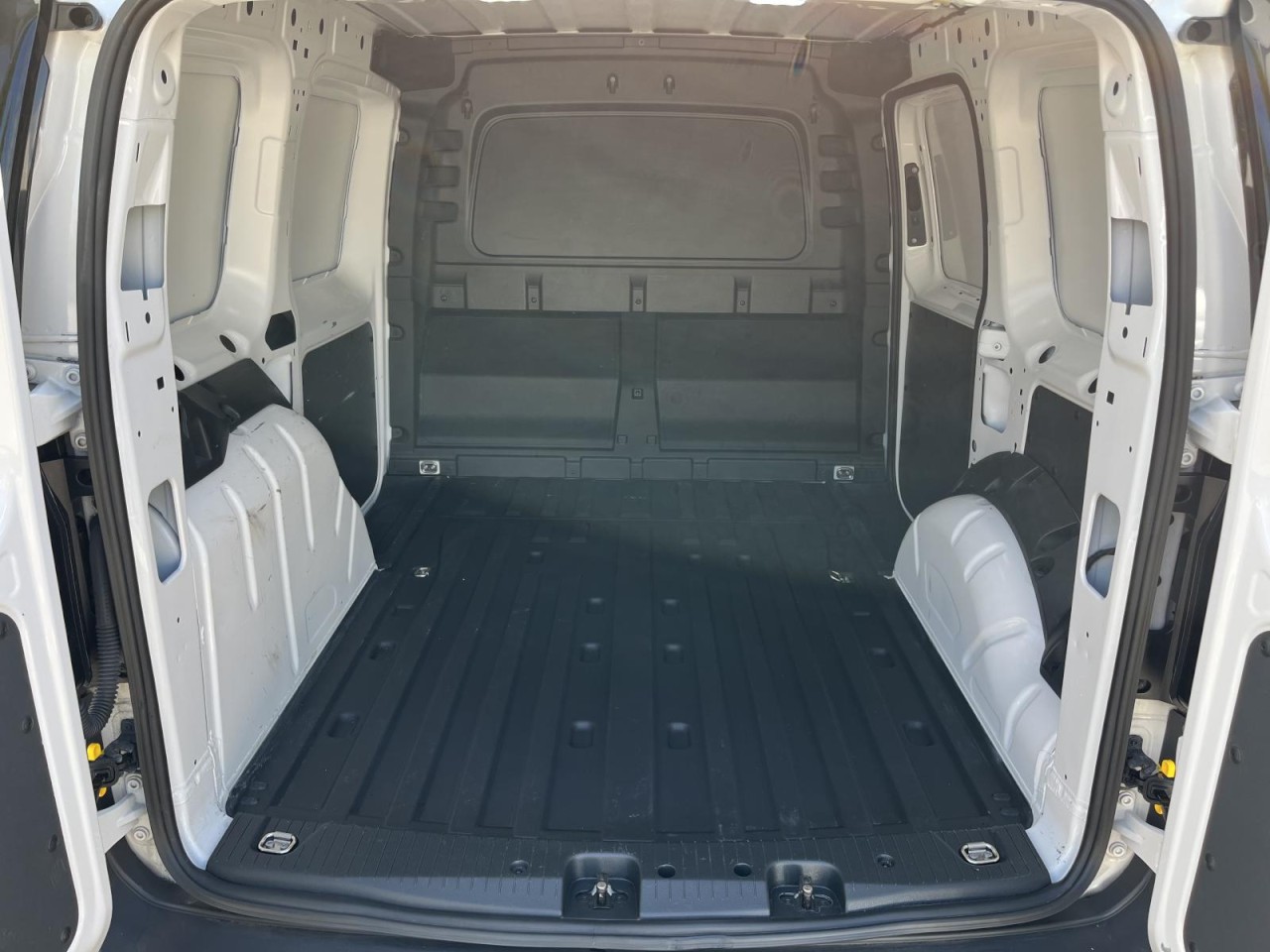 Caddy Cargo KR 2,0 TDI (PDC,Klima,Navi) Klima