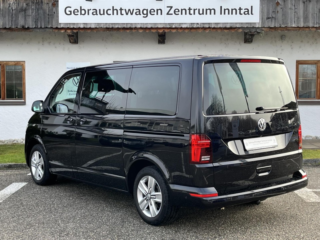Multivan T6.1 Comfortline 2,0 TDI DSG 4Motion (LED+Navi+Standhzg)