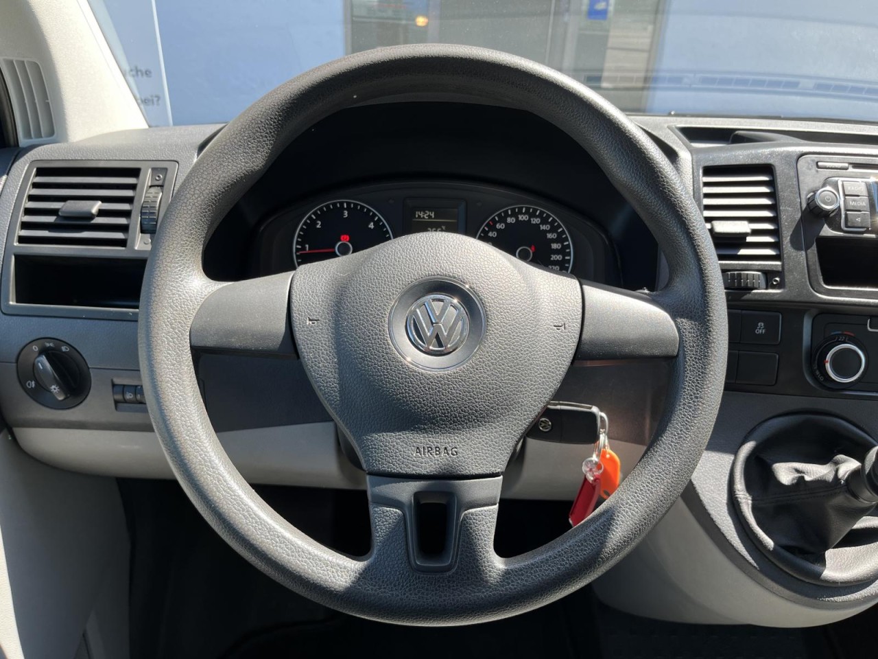 Transporter T5 2,0 TDI Pritsche lang Doppelkabine (Klima)