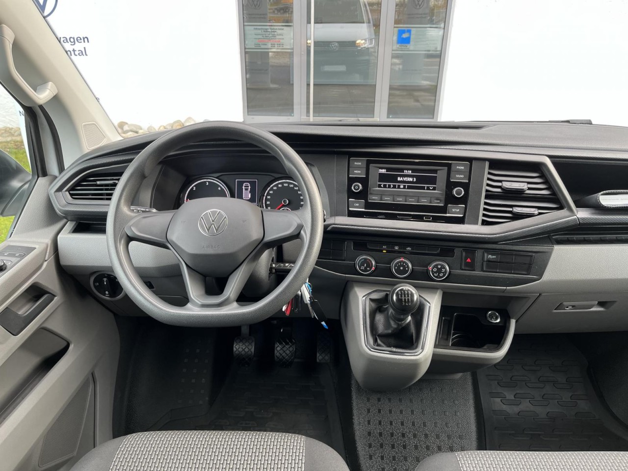 Transporter Kasten T6.1 KR 2,0 TDI (AHK+Klima+PDC)