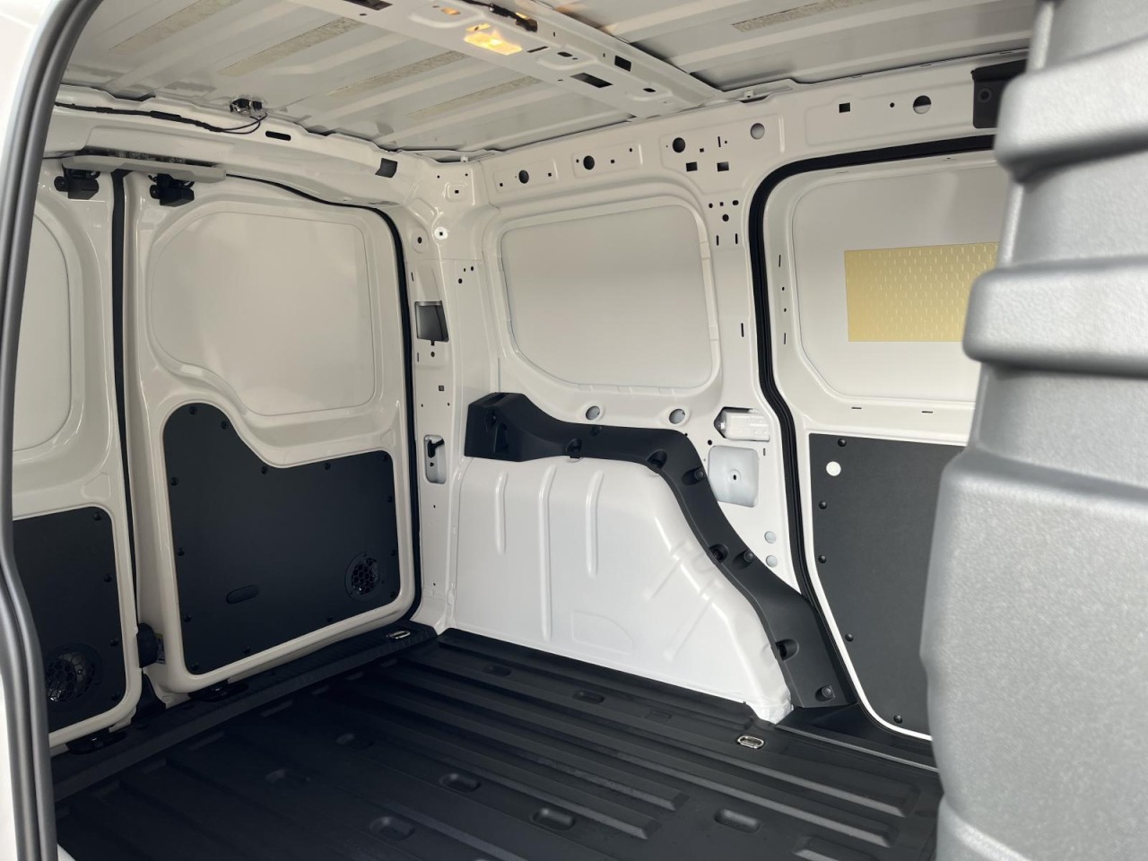 Caddy Cargo 2.0 TDI (PDC+DAB+) Klima