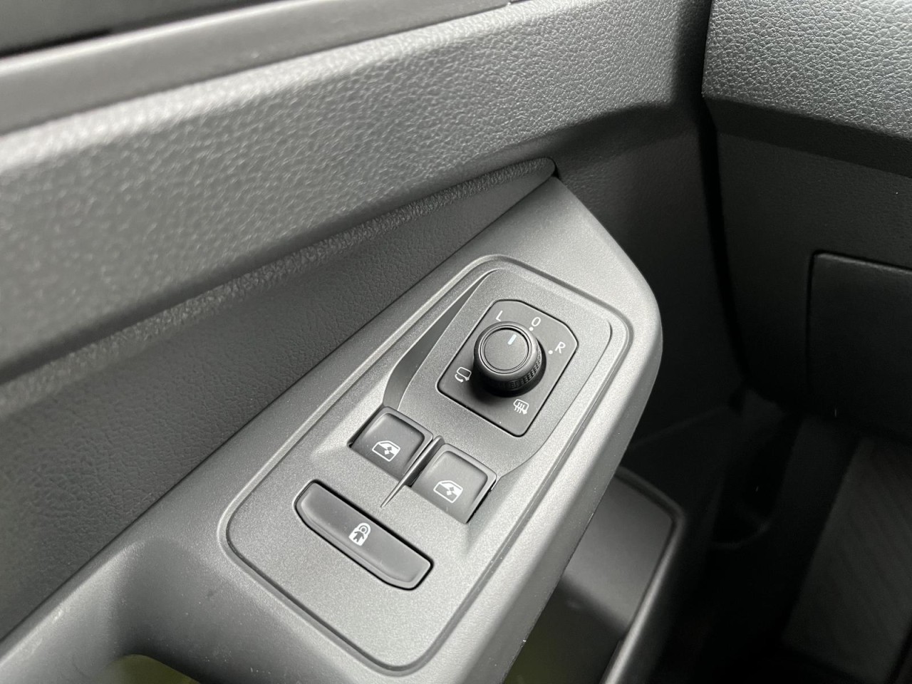 Caddy Kombi 2,0 TDI (Klima+Sitzhzg.+RearView)