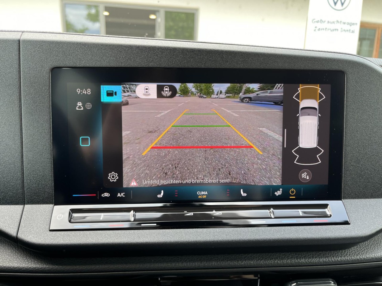 Caddy Kombi KR 2,0 TDI (Navi+RearView+Sitzhzg.)