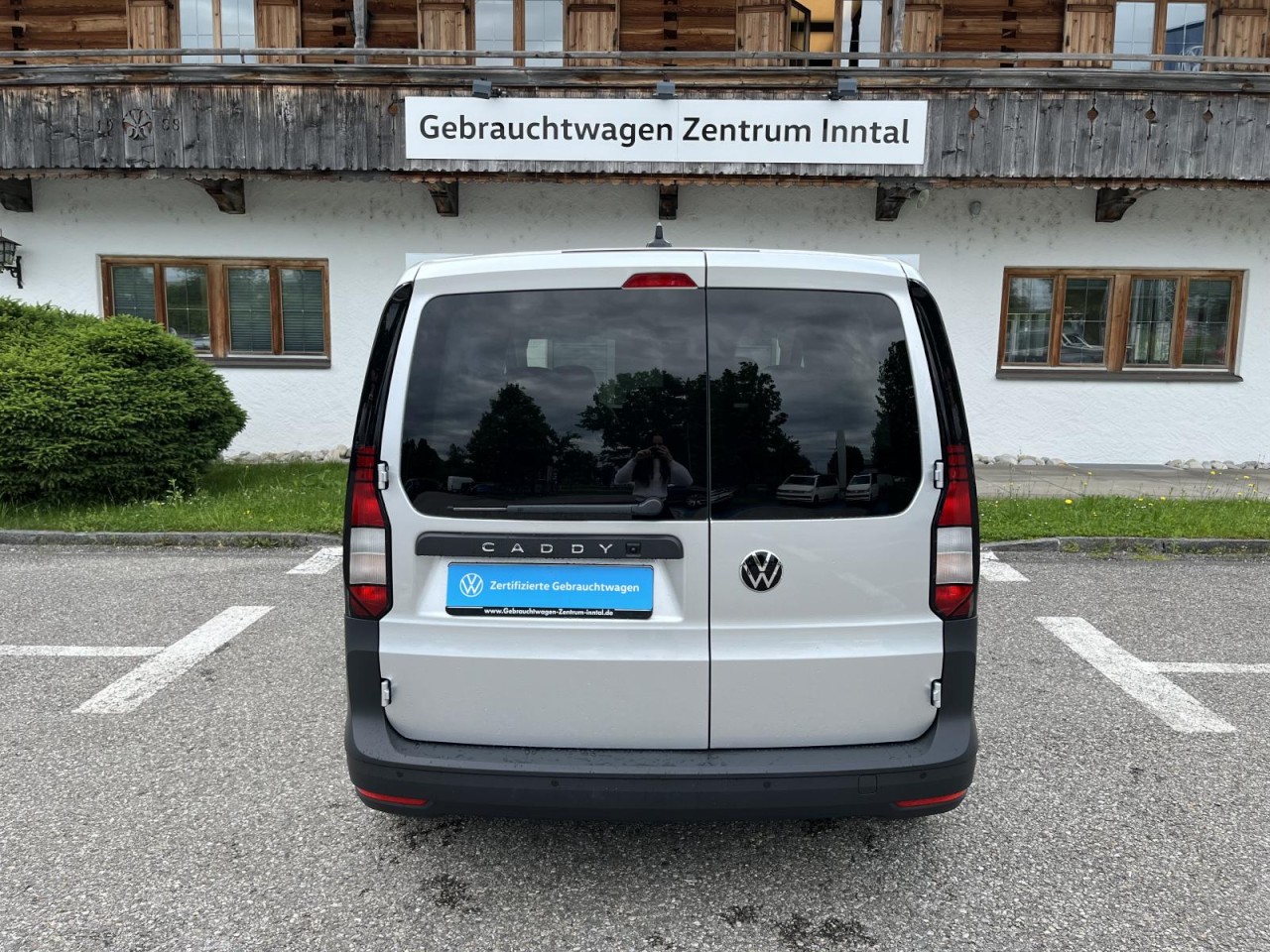 Caddy Kombi KR 2,0 TDI (Navi+RearView+Sitzhzg.)