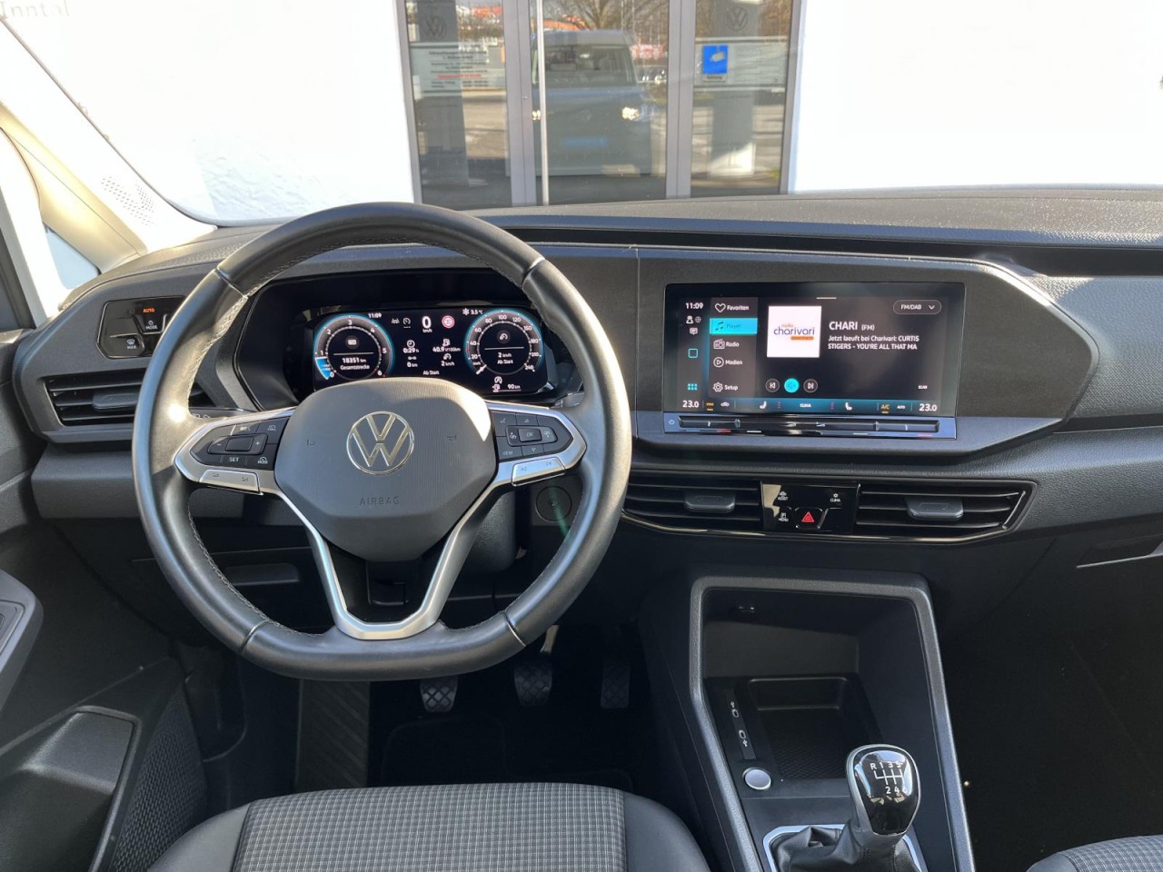 Caddy Basis 2,0 TDI (RearView+Sitzhzg.+Klima)