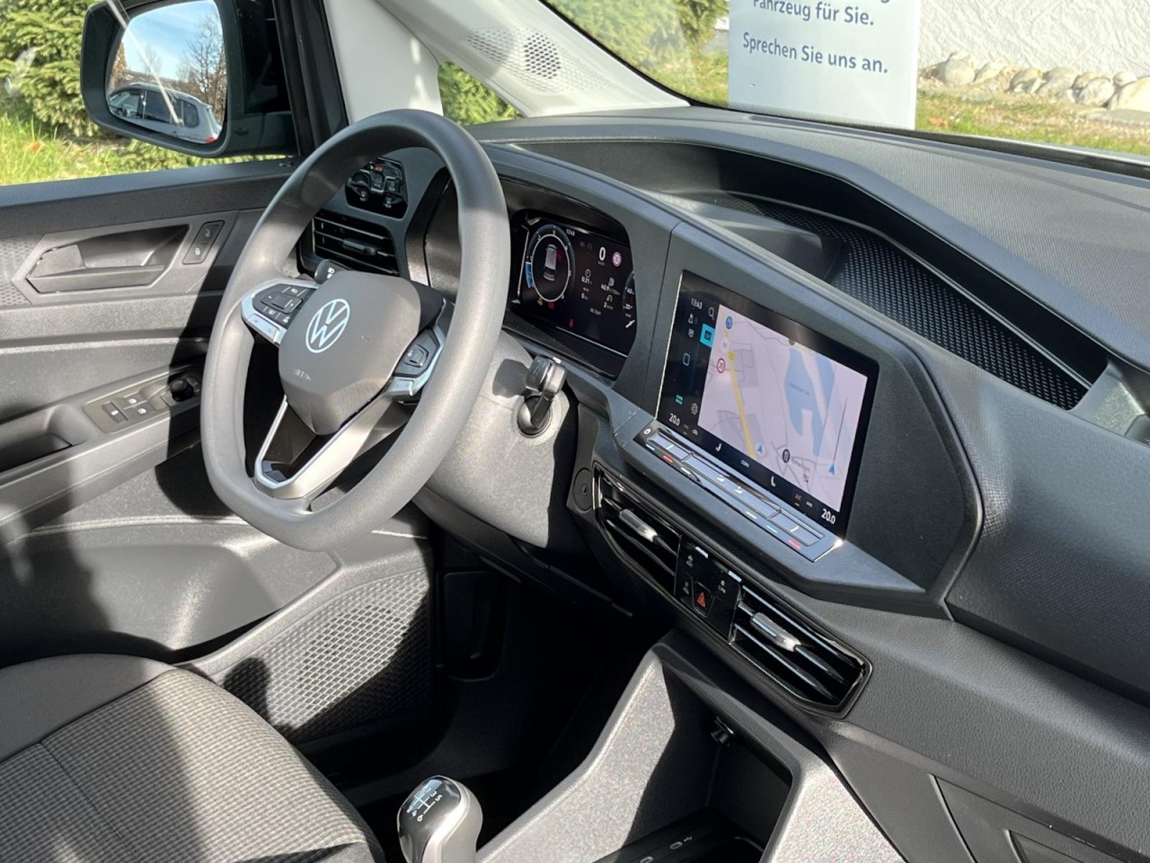 Caddy Kombi 2,0 TDI (Navi+RearView+Sitzhzg.)