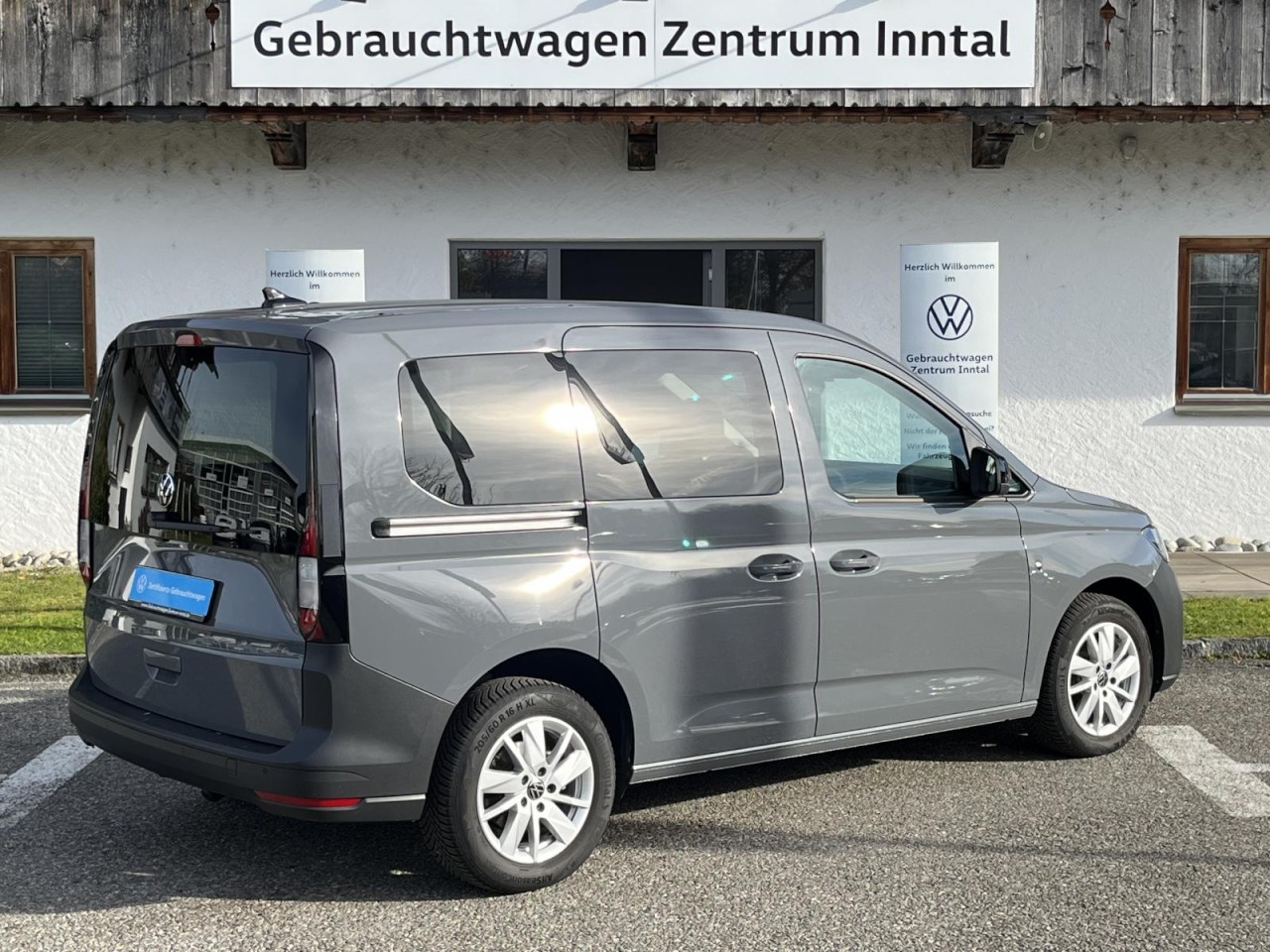 Caddy Kombi 2,0 TDI (Navi+RearView+Sitzhzg.)