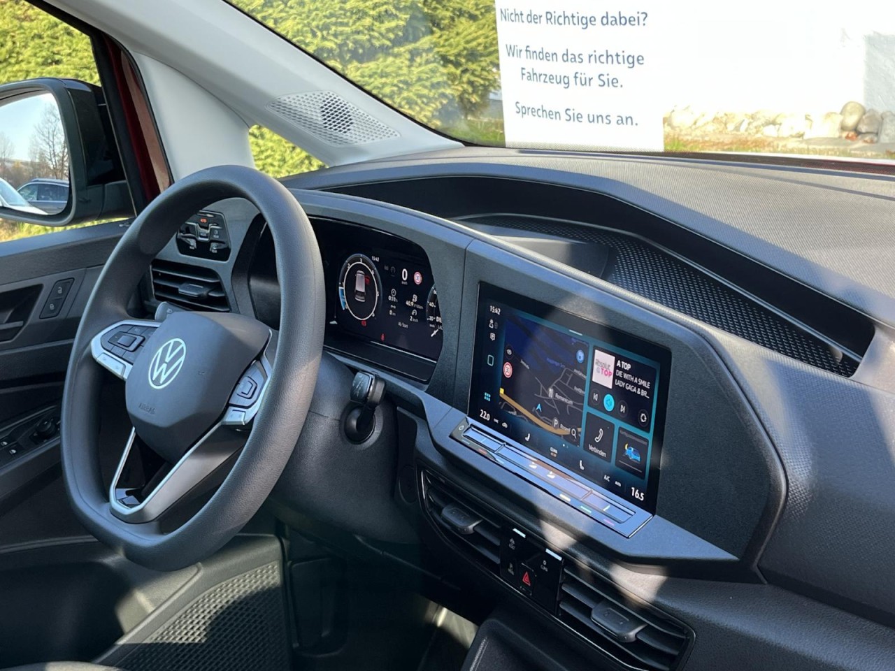 Caddy 2,0 TDI (RearView+AHK+Navi) Klima