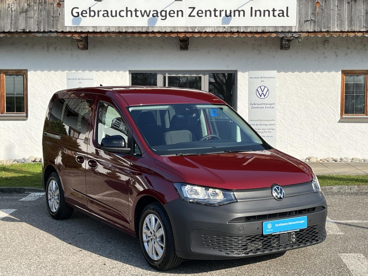 Caddy 2,0 TDI (RearView+AHK+Navi) Klima