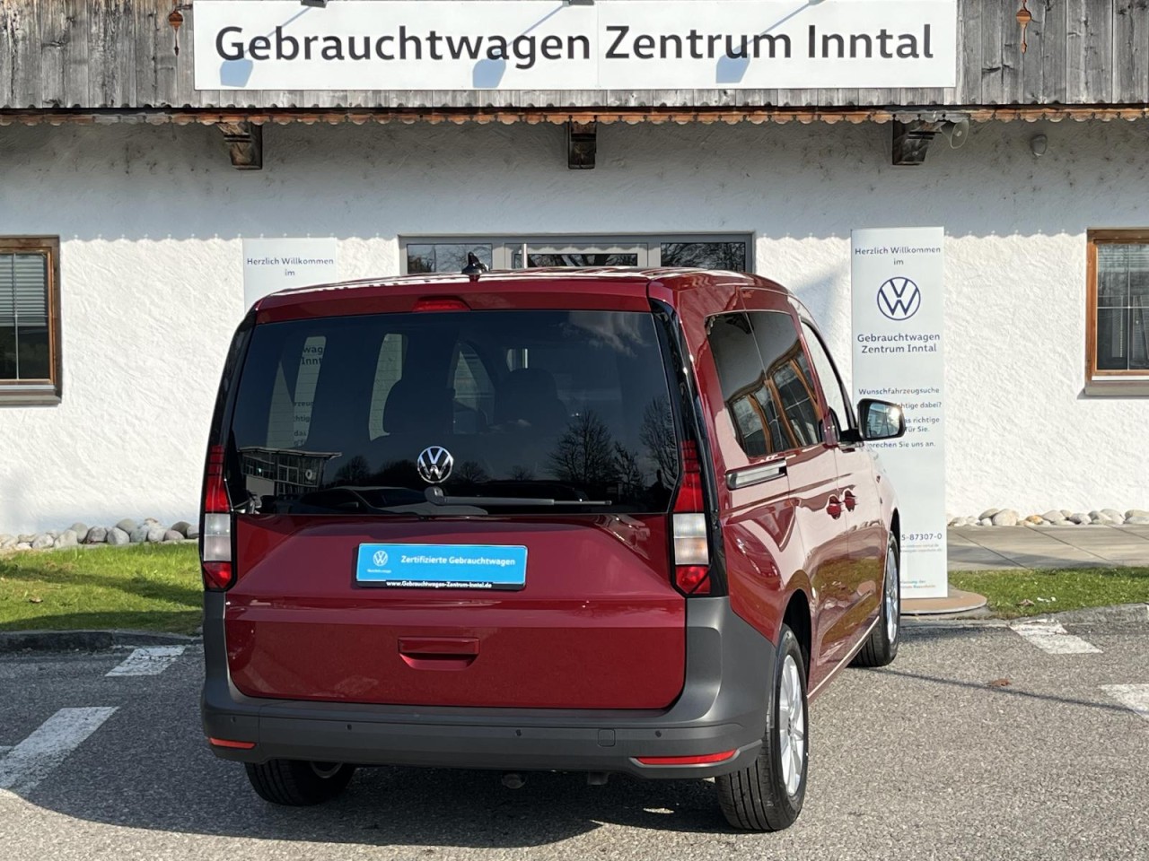 Caddy 2,0 TDI (RearView+AHK+Navi) Klima