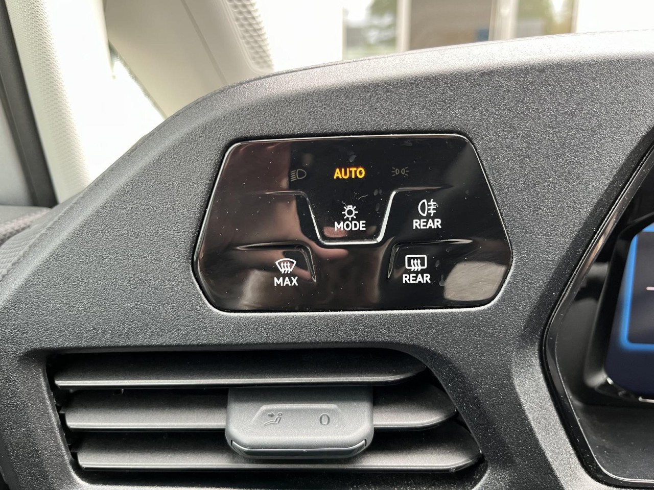 Caddy Cargo Kasten 2,0 TDI (Sitzhzg.+PDC) Klima