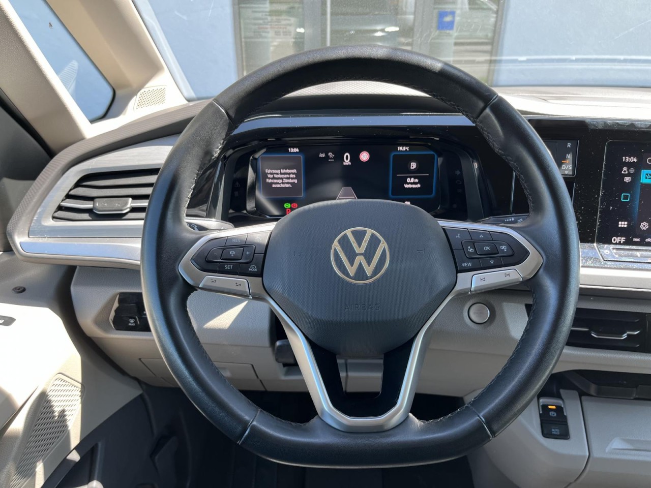 Multivan T7 Life KÜ 2,0 TDI DSG (AHK+RearView+LED)