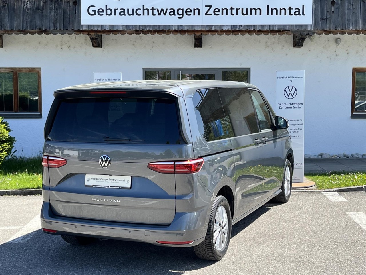 Multivan T7 Life KÜ 2,0 TDI DSG (AHK+RearView+LED)