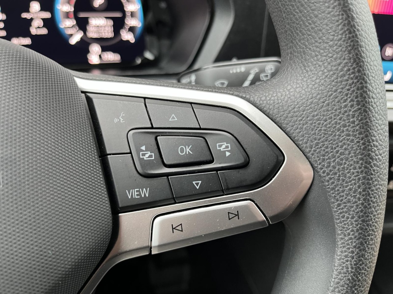 Caddy Maxi Life Basis 2,0 TDI (7-Sitzer+Rear View+Sitzhzg.)