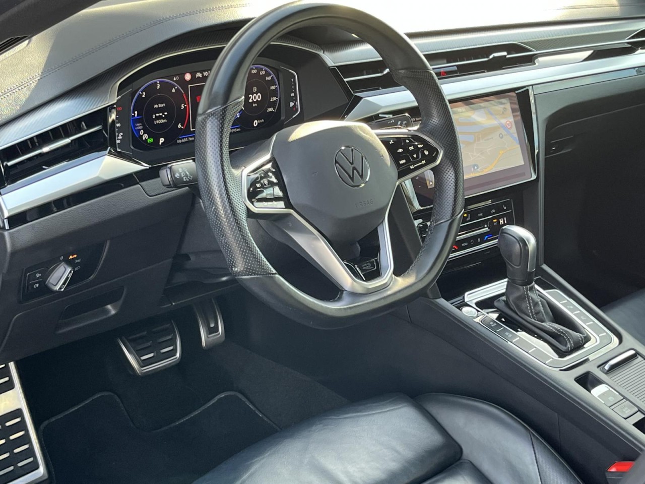 Arteon 2,0 TDI DSG 4Motion R-Line (Standhzg.+AreaView)