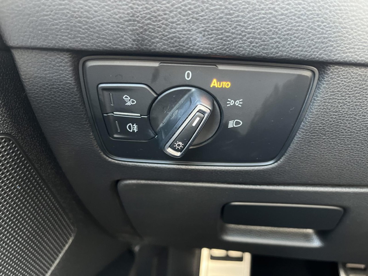 Arteon 2,0 TDI DSG 4Motion R-Line (Standhzg.+AreaView)