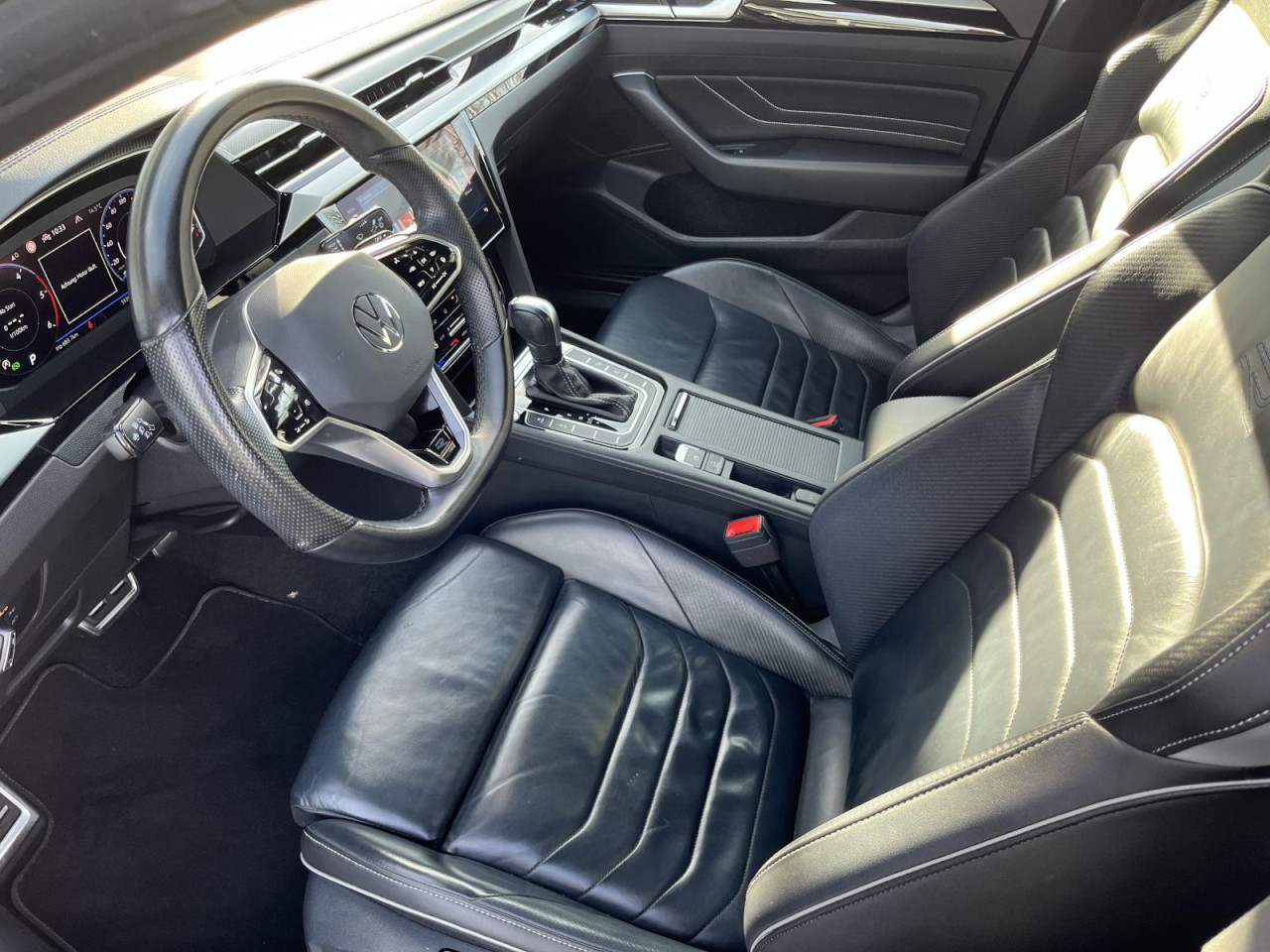 Arteon 2,0 TDI DSG 4Motion R-Line (Standhzg.+AreaView)