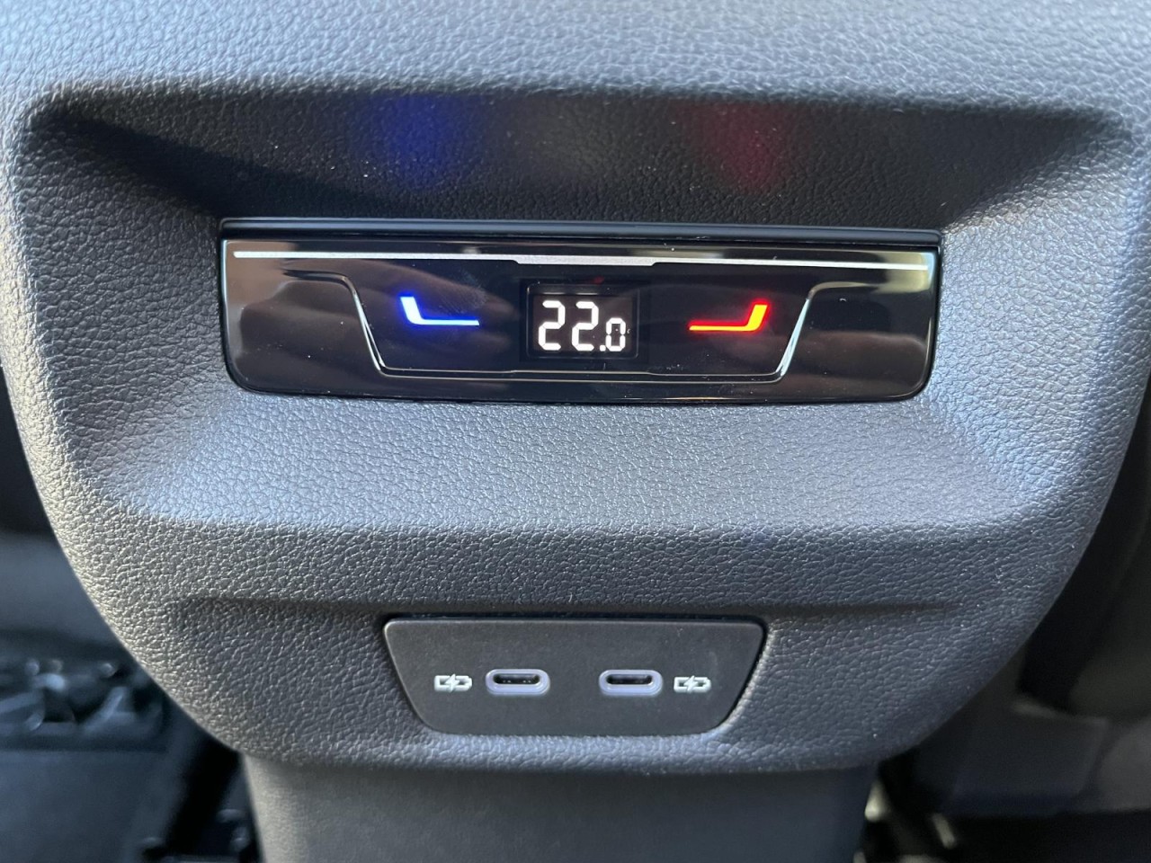 Tiguan 2,0 TDI DSG ENERGY (Sitzhzg.+LED+AHK)