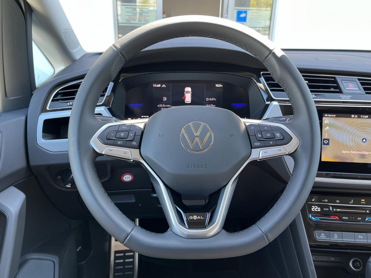 Touran 1,5 TSI Comfortline DSG (IQ.LIGHT+Sitzhzg.+AHK)