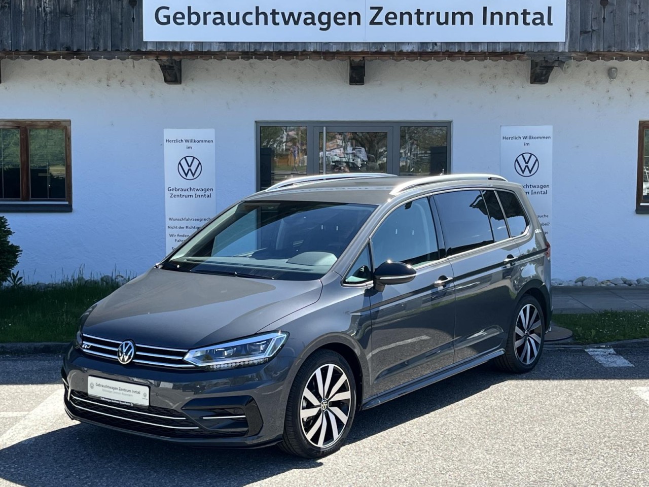 Touran 1,5 TSI Comfortline DSG (IQ.LIGHT+Sitzhzg.+AHK)