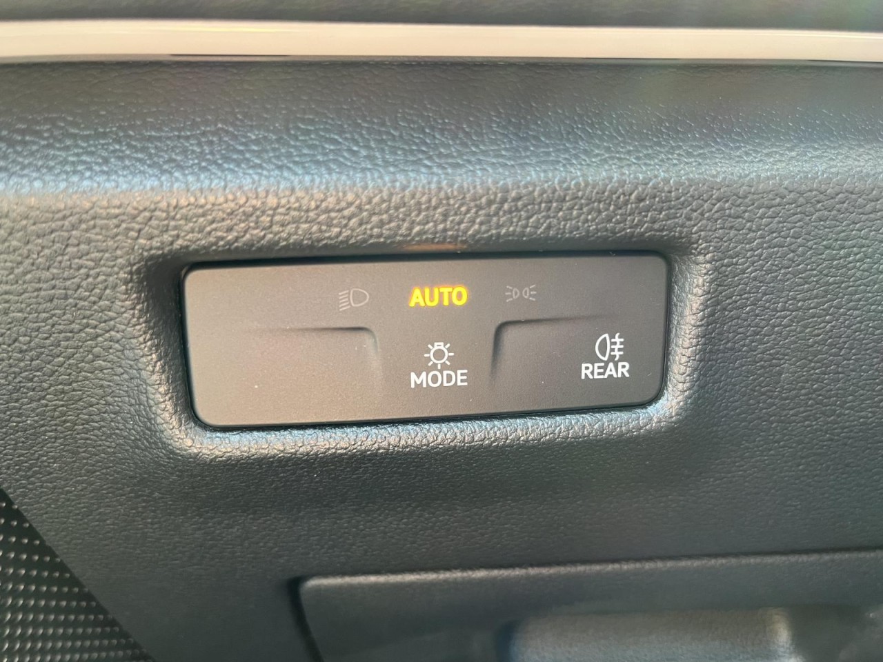 Tiguan 1,5 l eTSI DSG Energy (Navi+LED+Area-View)