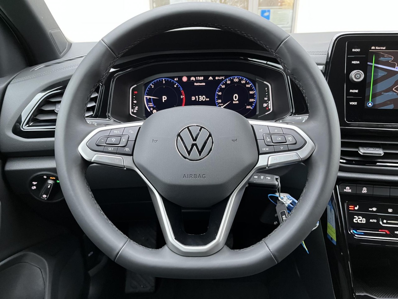 T-Roc 2,0 TDI DSG Style (AHK+RearView+BlackStyle)