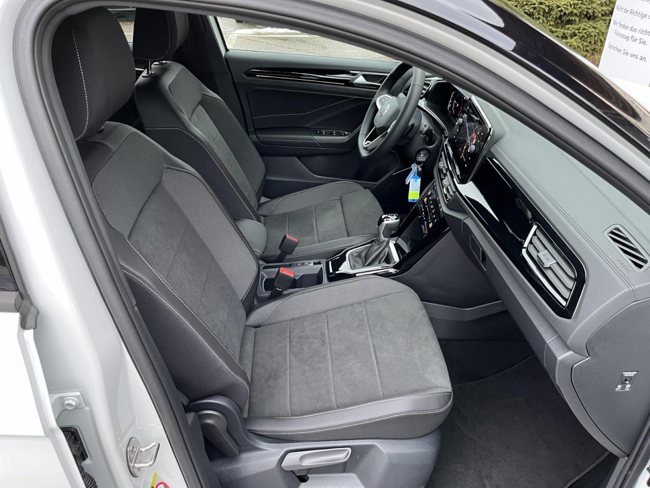 T-Roc 2,0 TDI DSG Style (AHK+RearView+BlackStyle)