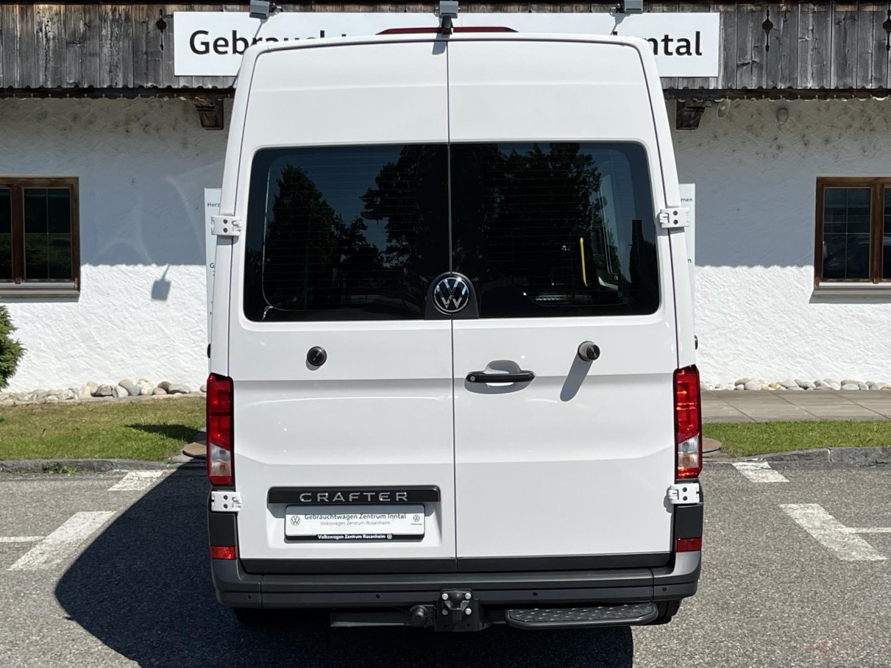 Crafter 35 Kasten 2,0 TDI MR HD(AHK+Klima+RearView)