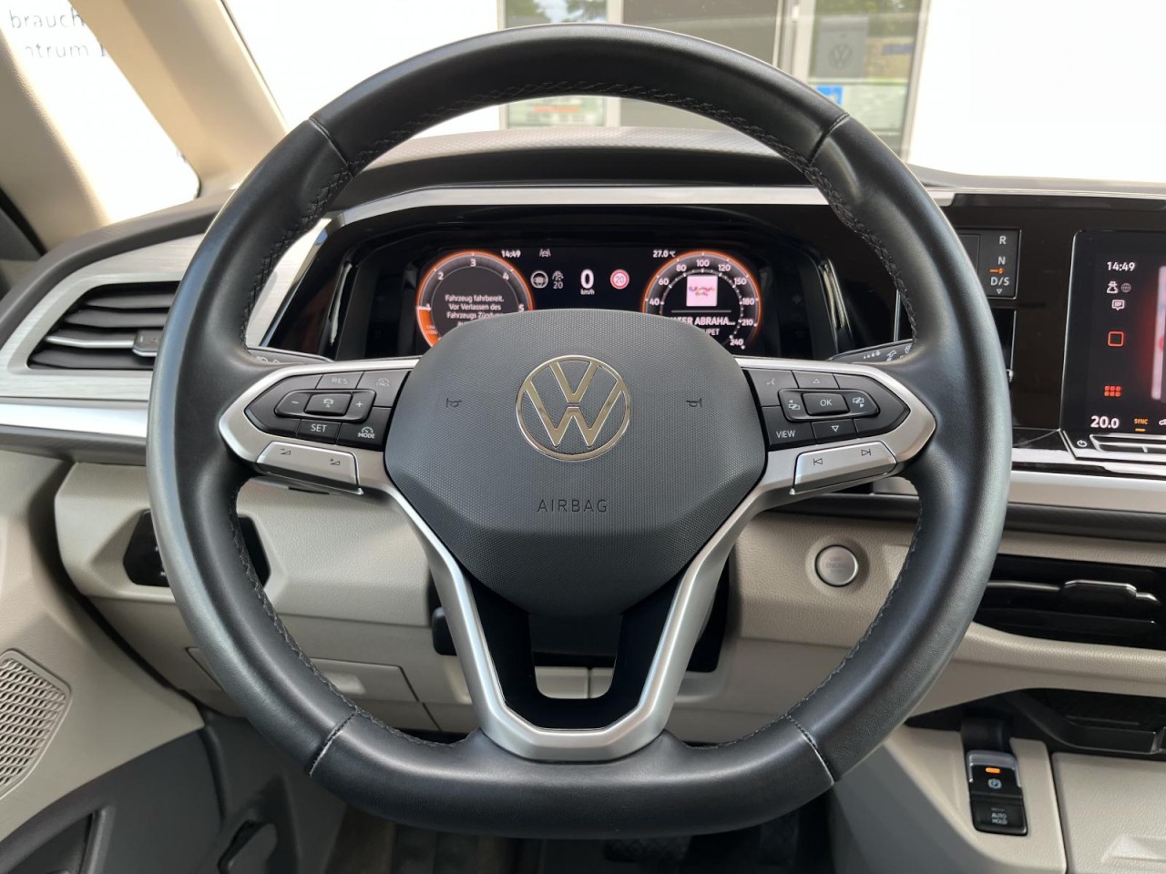 Multivan T7 2,0 TDI DSG Life LÜ (IQLight+Standhzg.)