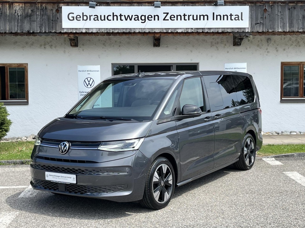 Multivan T7 2,0 TDI DSG Life LÜ (IQLight+Standhzg.)